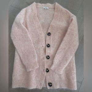 🍑 Ganni Cardigan (super cute)